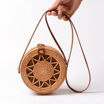 Мебели от ратан и женствена чанта през рамо Кръгли сламени плажни чанти Дамски Бохемската чанта Луксозна дизайнерска чанта ръчна изработка през рамо Bali Box